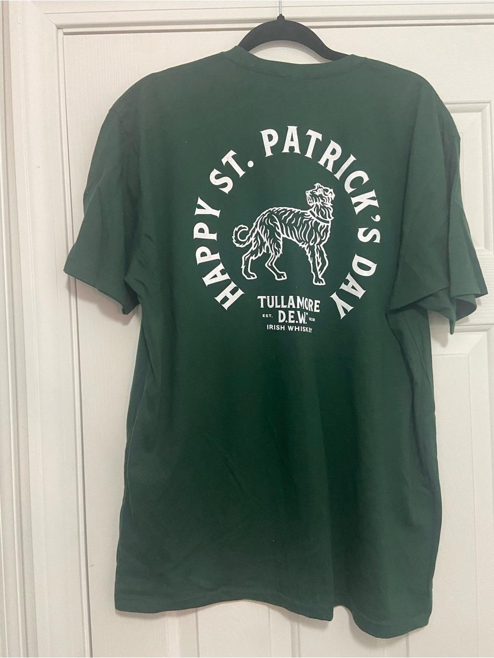 Tullamore D.E.W. Men’s XL Green St. Patrick’s Day Short Sleeve Shirt - Picture 3 of 3